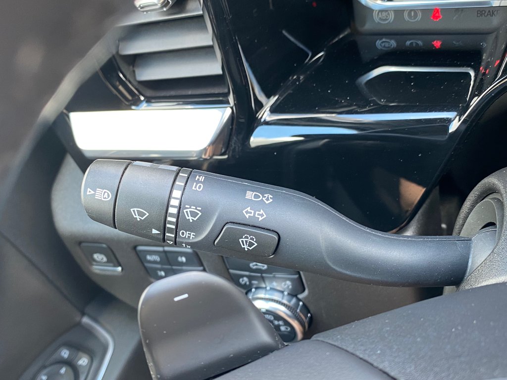GMC Sierra 1500 Elevation | Cam | USB | HtdWheel | Warranty to2028 2023 à Saint John, Nouveau-Brunswick - 17 - w1024h768px