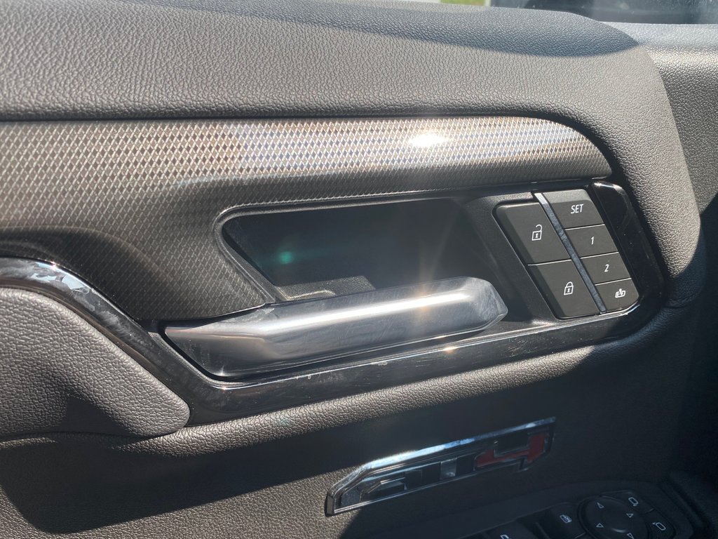 GMC Sierra 1500 AT4 | Diesel | SunRoof | Cam | Warranty to 2030 2025 à Saint John, Nouveau-Brunswick - 15 - w1024h768px