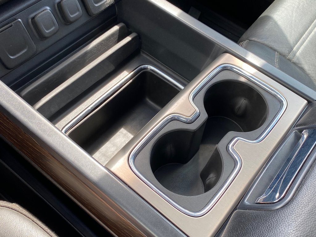 GMC Sierra 2500HD DENALI | Diesel | SunRoof | Cam | HtdWheel 2019 à Saint John, Nouveau-Brunswick - 27 - w1024h768px