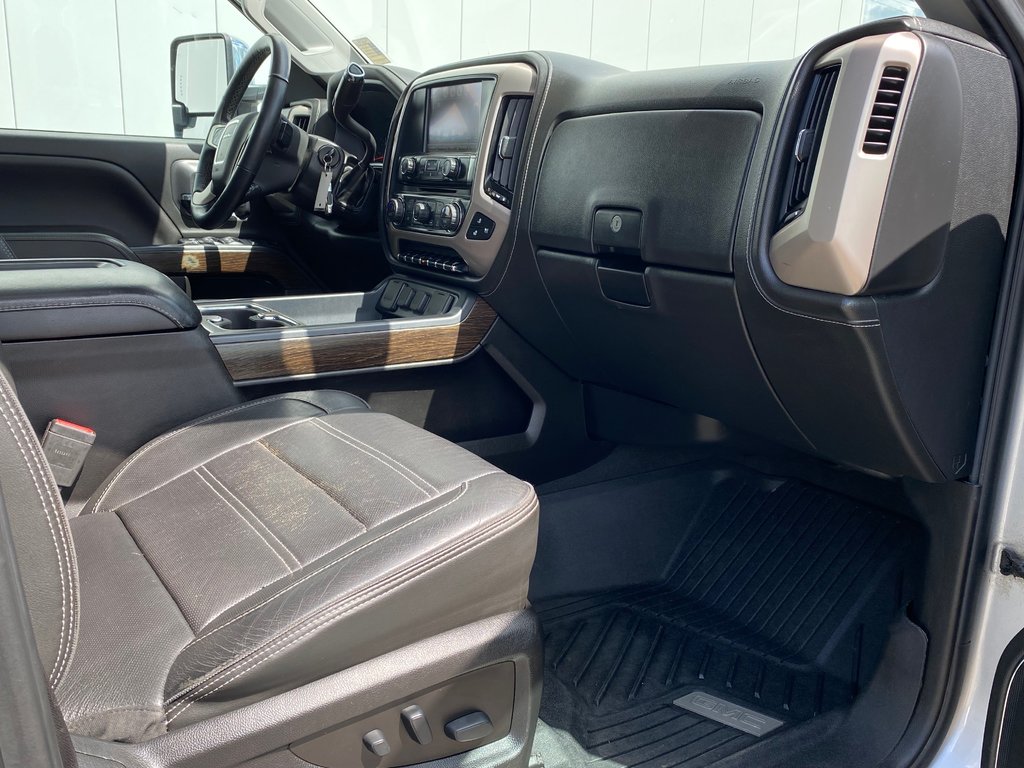 GMC Sierra 2500HD DENALI | Diesel | SunRoof | Cam | HtdWheel 2019 à Saint John, Nouveau-Brunswick - 34 - w1024h768px