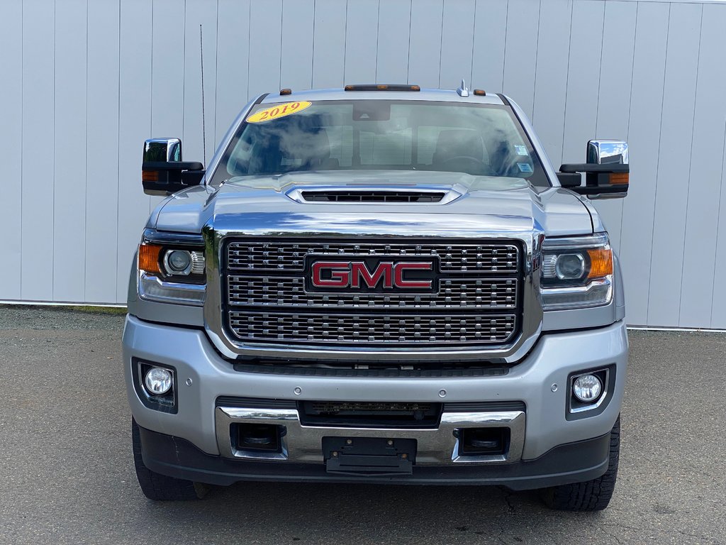 GMC Sierra 2500HD DENALI | Diesel | SunRoof | Cam | HtdWheel 2019 à Saint John, Nouveau-Brunswick - 2 - w1024h768px