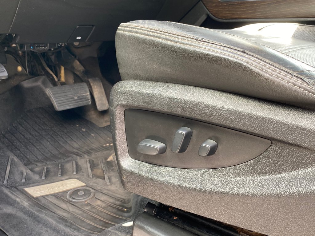 GMC Sierra 2500HD DENALI | Diesel | SunRoof | Cam | HtdWheel 2019 à Saint John, Nouveau-Brunswick - 13 - w1024h768px