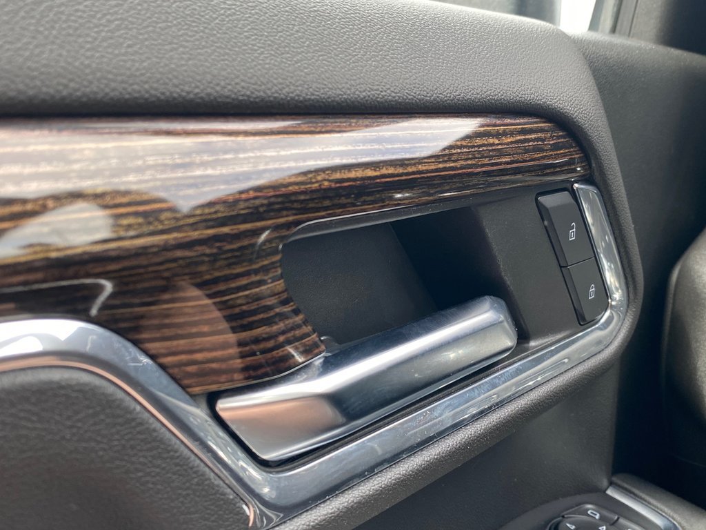 2024 GMC Sierra 2500HD SLE | Diesel | Cam | HtdSeats | Warranty to 2029 in Saint John, New Brunswick - 13 - w1024h768px