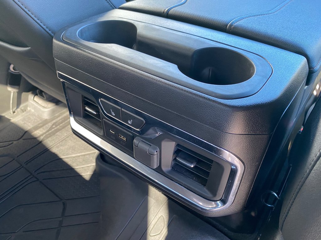 2023 GMC Sierra 3500 HD CREW CAB | Diesel | Cam | Warranty to 2027 in Saint John, New Brunswick - 37 - w1024h768px