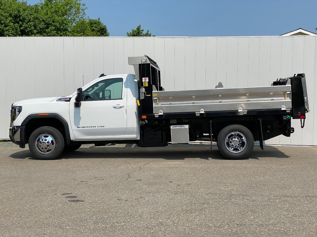2024 GMC SIERRA 3500CC in Antigonish, Nova Scotia - 4 - w1024h768px