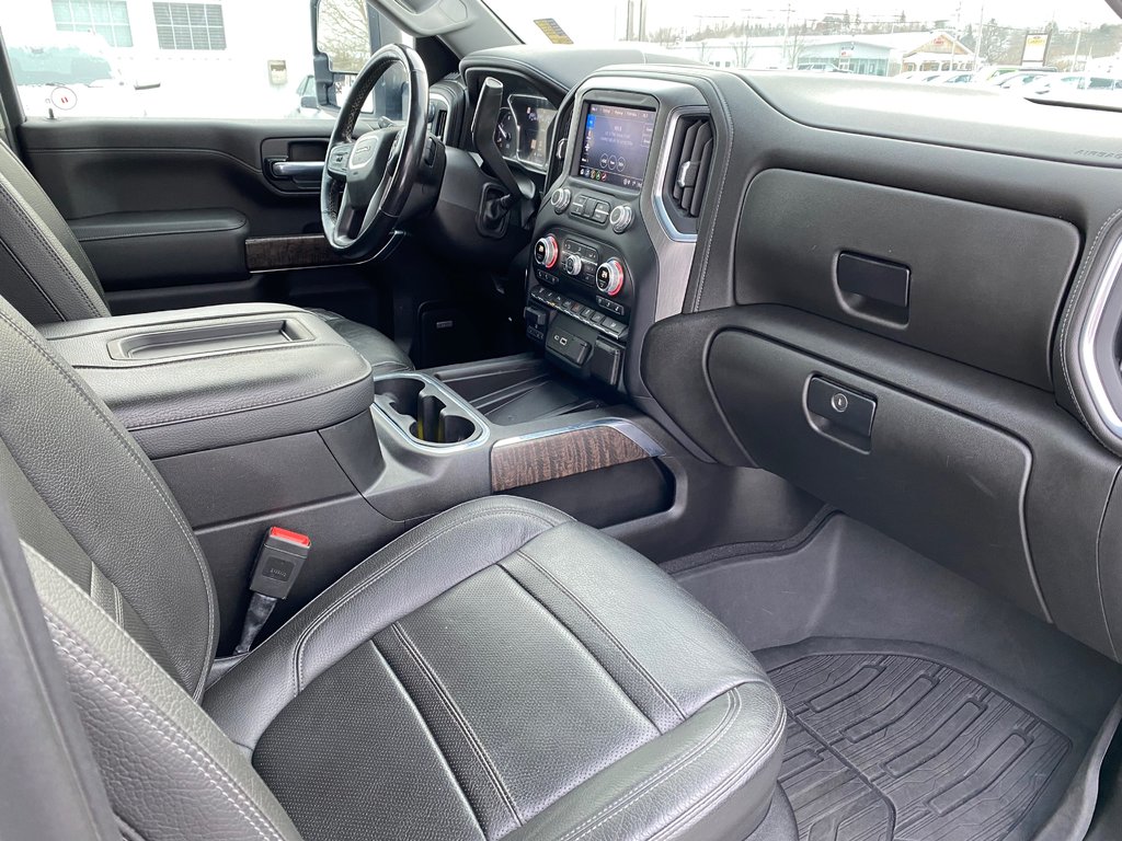 2022 GMC Sierra 3500HD Denali | DIESEL | Leather | Nav | Warranty to 2027 in Saint John, New Brunswick - 13 - w1024h768px