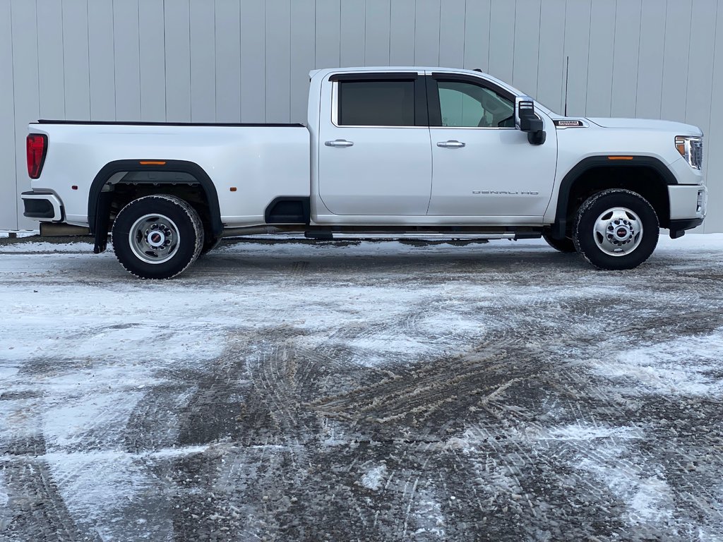 2022 GMC Sierra 3500HD Denali | DIESEL | Leather | Nav | Warranty to 2027 in Saint John, New Brunswick - 8 - w1024h768px