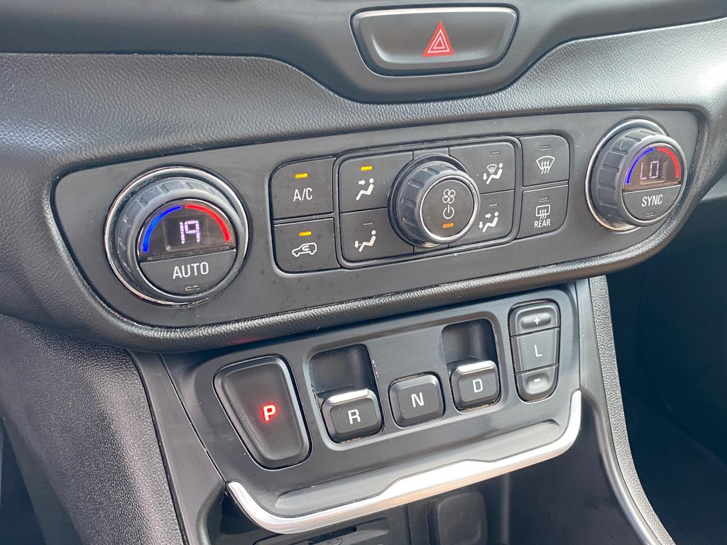 2018 GMC Terrain SLT | SunRoof | Cam | HtdSeats | Cruise in Saint John, New Brunswick - 22 - w1024h768px