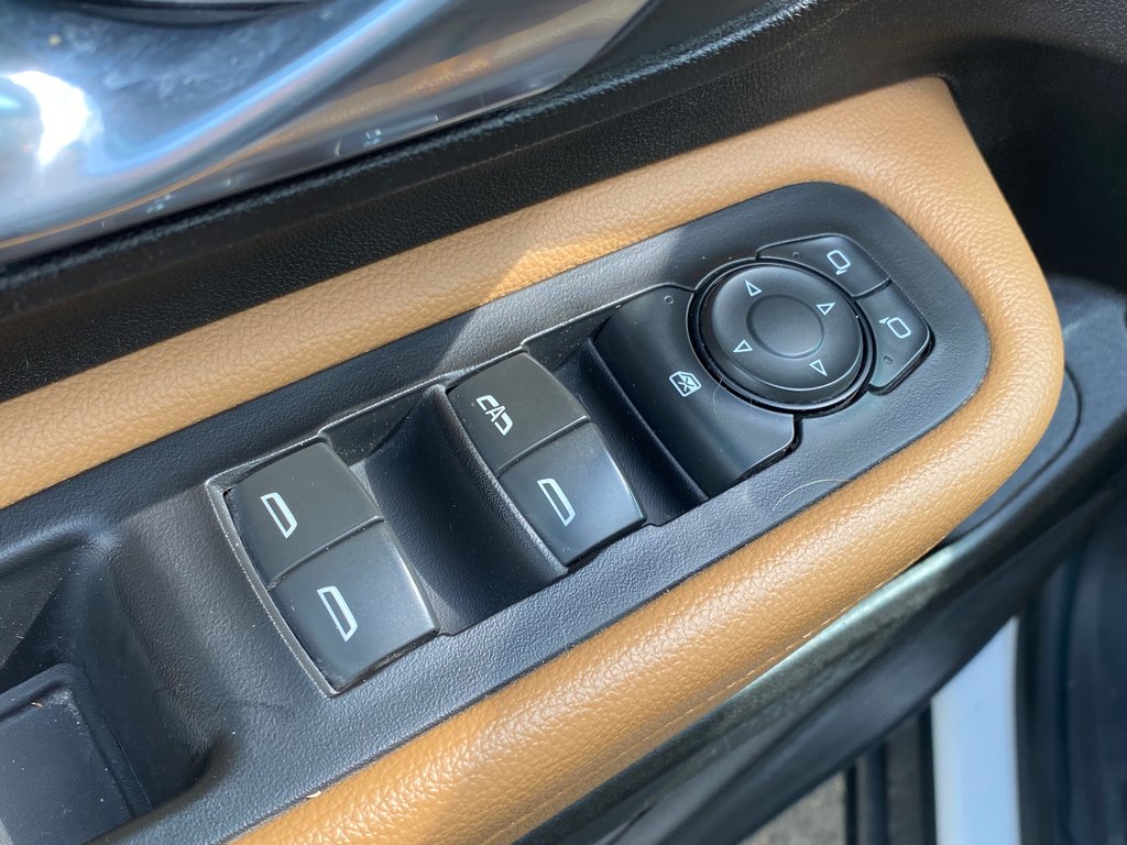 2018 GMC Terrain SLT | SunRoof | Cam | HtdSeats | Cruise in Saint John, New Brunswick - 14 - w1024h768px