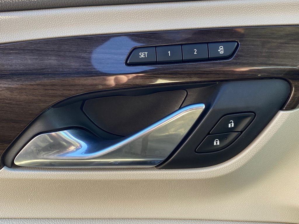 2019  Terrain Denali | Leather | SunRoof | Nav | Cam | USB | XM in Saint John, New Brunswick - 18 - w1024h768px