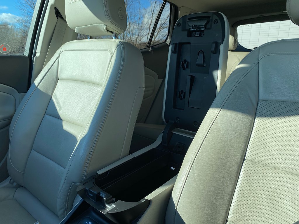 2019  Terrain Denali | Leather | SunRoof | Nav | Cam | USB | XM in Saint John, New Brunswick - 40 - w1024h768px