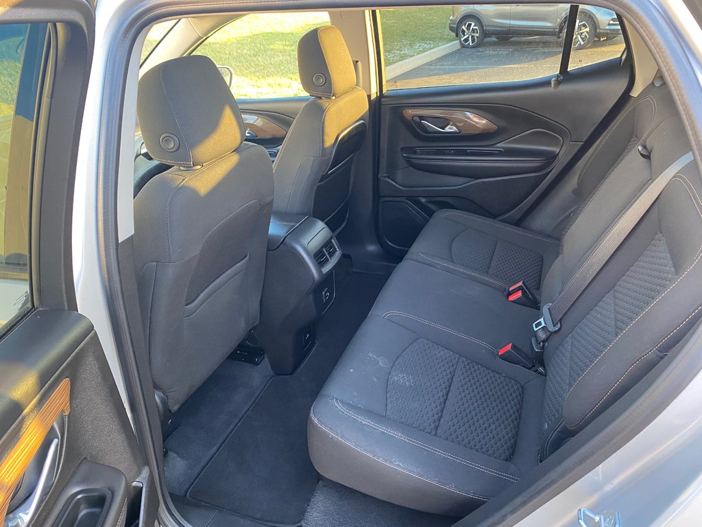 2020 GMC Terrain SLE | SunRoof | AWD | Cam | USB | Warranty to 2024 in Saint John, New Brunswick - 10 - w1024h768px