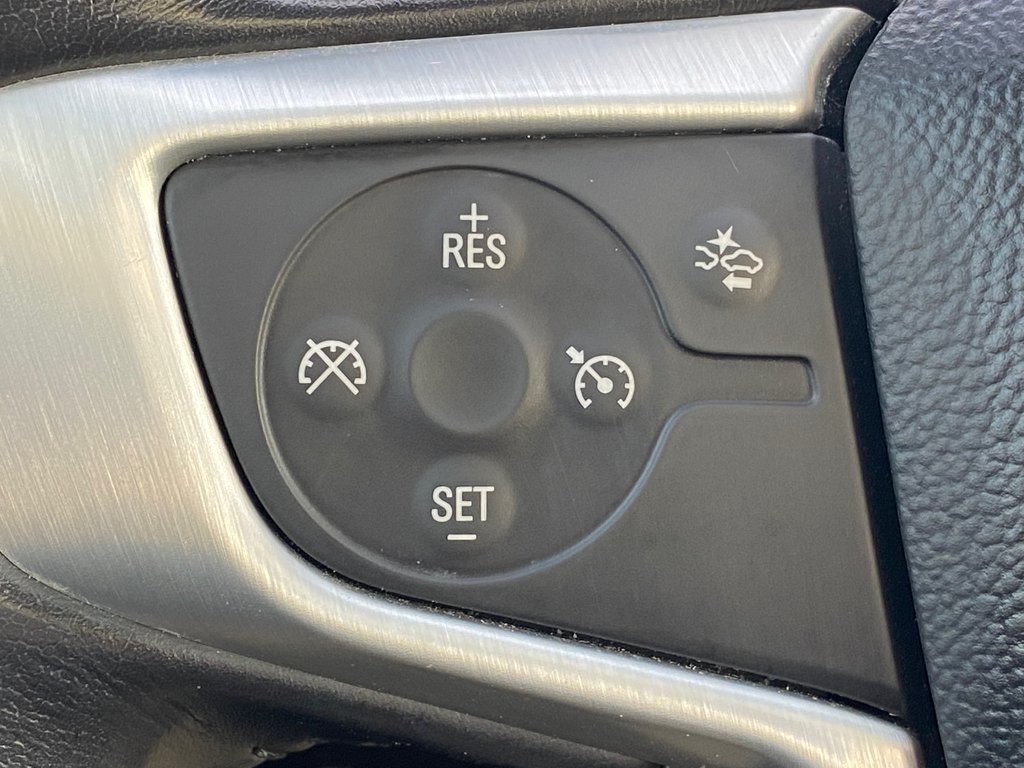 2020 GMC Terrain SLE | SunRoof | AWD | Cam | USB | Warranty to 2024 in Saint John, New Brunswick - 19 - w1024h768px