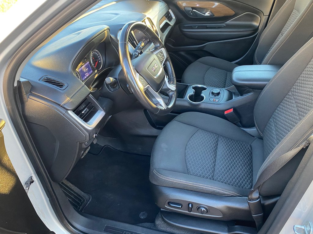 2020 GMC Terrain SLE | SunRoof | AWD | Cam | USB | Warranty to 2024 in Saint John, New Brunswick - 9 - w1024h768px