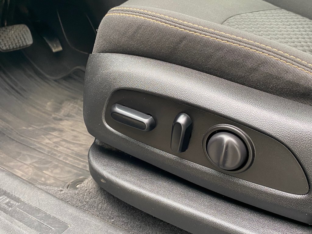 2020 GMC Terrain SLE | SunRoof | Cam | HtdSeats | Adp.Cruise in Saint John, New Brunswick - 13 - w1024h768px