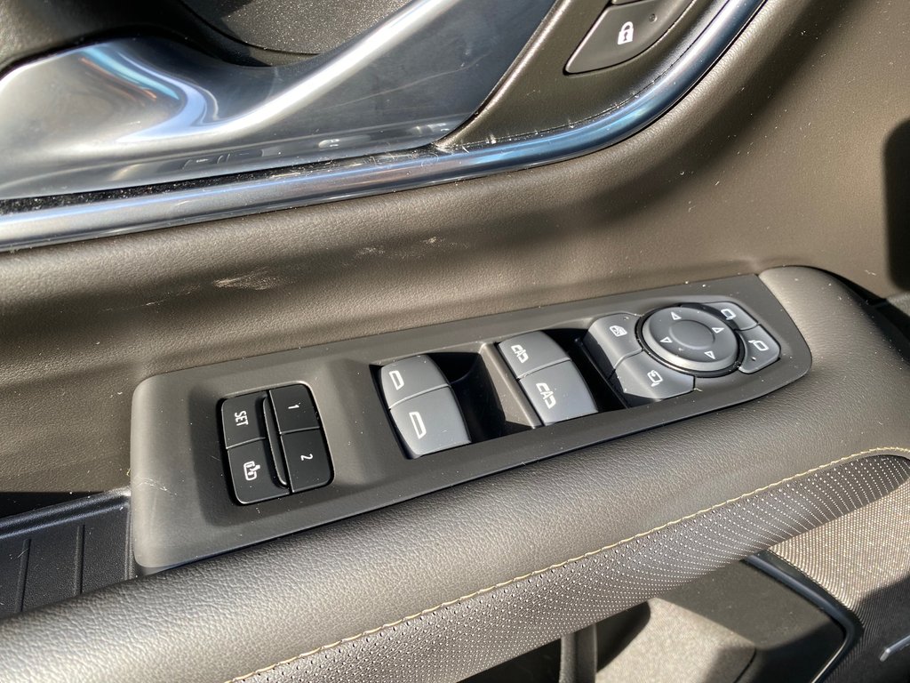 2024 GMC Yukon XL SLT | Leather | Roof | 360°Cam | Warranty to 2029 in Saint John, New Brunswick - 13 - w1024h768px