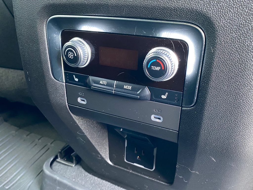 2024 GMC Yukon XL SLT | Leather | Roof | 360°Cam | Warranty to 2029 in Saint John, New Brunswick - 34 - w1024h768px