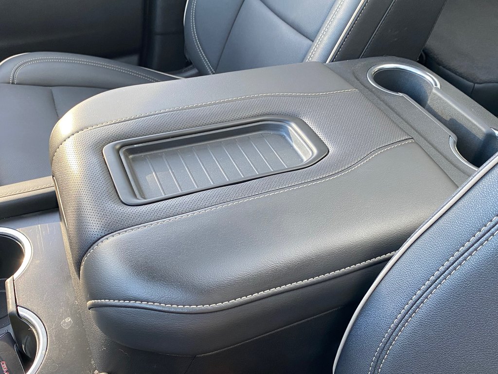 2024 GMC Yukon XL SLT | Leather | Roof | 360°Cam | Warranty to 2029 in Saint John, New Brunswick - 25 - w1024h768px