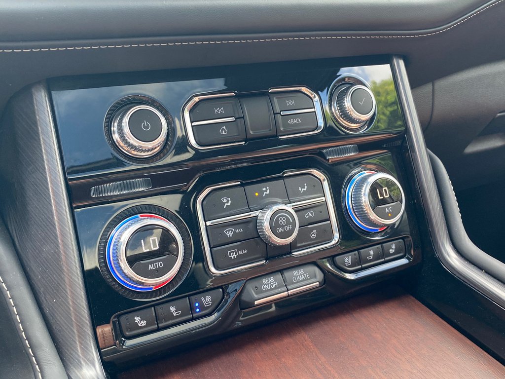2023 GMC Yukon DENALI ULTIMATE | SunRoof | Cam | Warranty to 2028 in Saint John, New Brunswick - 23 - w1024h768px