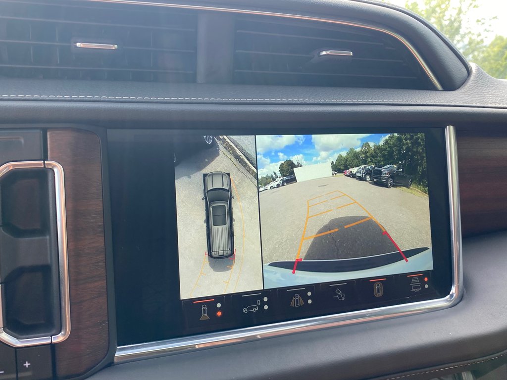 2023 GMC Yukon DENALI ULTIMATE | SunRoof | Cam | Warranty to 2028 in Saint John, New Brunswick - 22 - w1024h768px