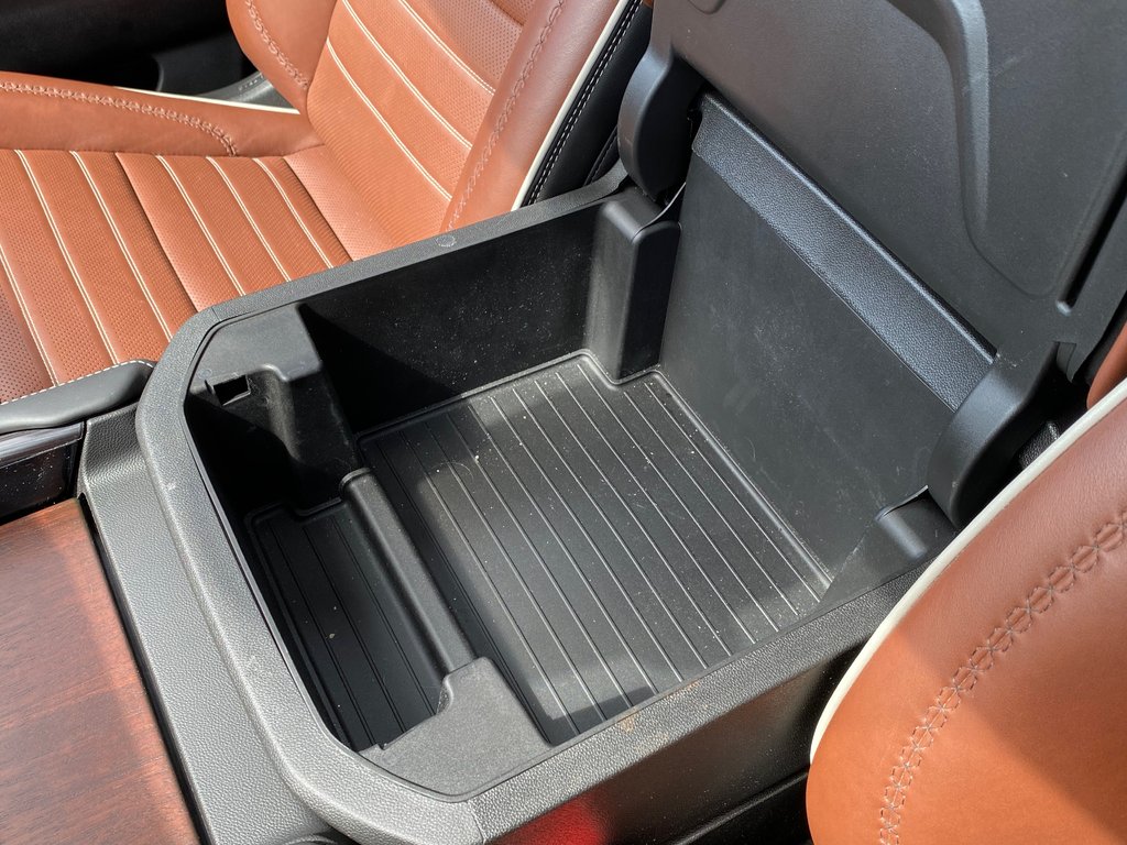 2023 GMC Yukon DENALI ULTIMATE | SunRoof | Cam | Warranty to 2028 in Saint John, New Brunswick - 28 - w1024h768px