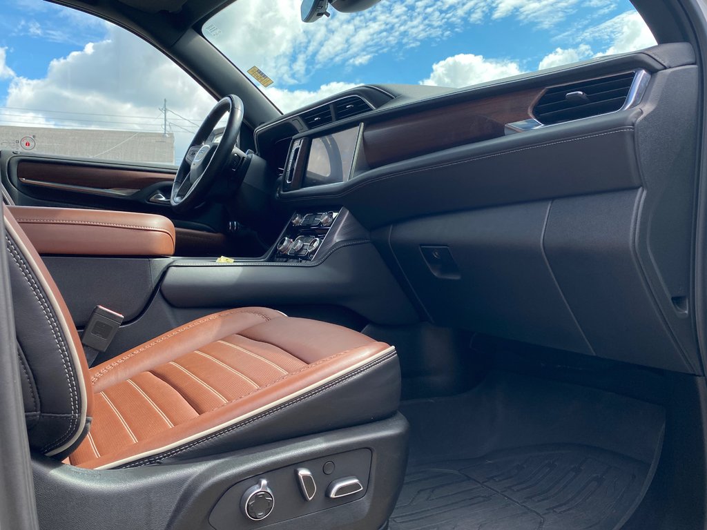 2023 GMC Yukon DENALI ULTIMATE | SunRoof | Cam | Warranty to 2028 in Saint John, New Brunswick - 32 - w1024h768px