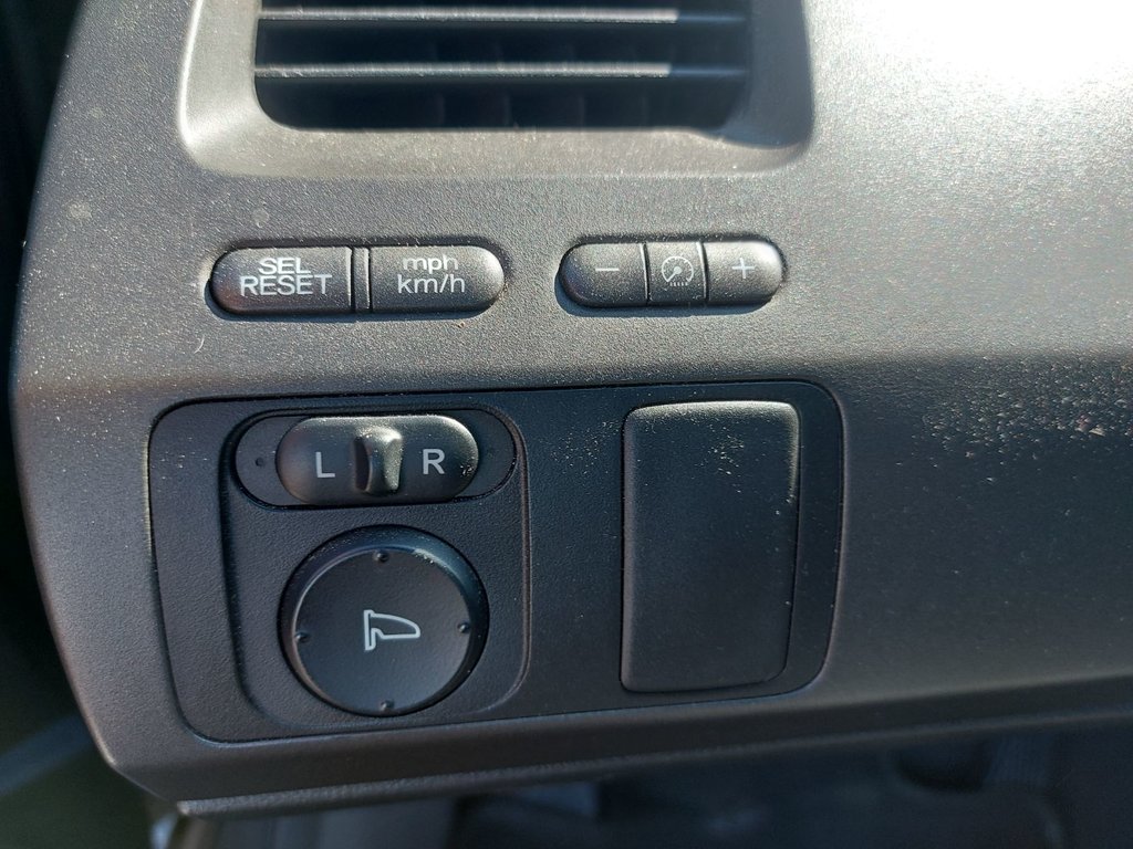 2009 Honda Civic Cpe LX | Sunroof | USB | CD | Tilt | Aux in Saint John, New Brunswick - 16 - w1024h768px