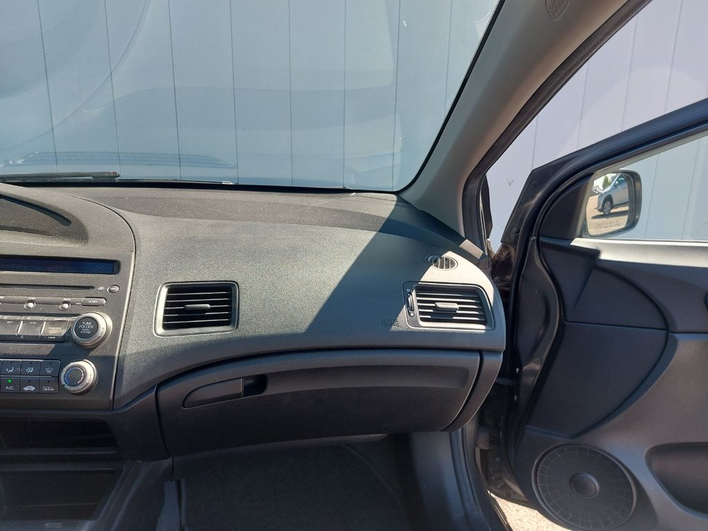 2009 Honda Civic Cpe LX | Sunroof | USB | CD | Tilt | Aux in Saint John, New Brunswick - 48 - w1024h768px