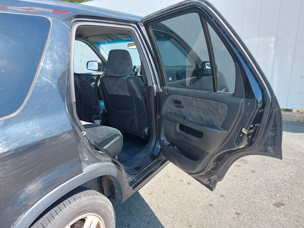 2004 Honda CR-V in Antigonish, Nova Scotia - 45 - w1024h768px