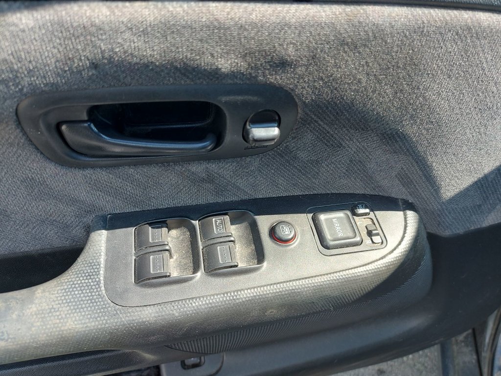 2004 Honda CR-V in Antigonish, Nova Scotia - 36 - w1024h768px