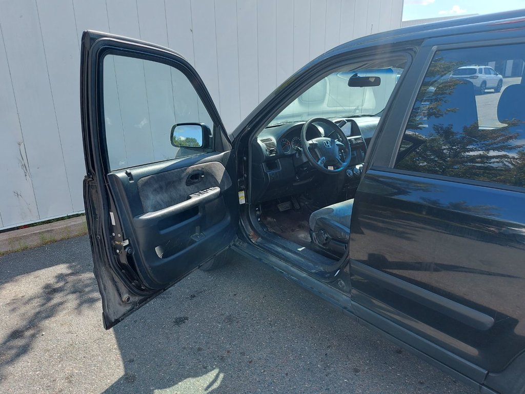 2004 Honda CR-V in Antigonish, Nova Scotia - 32 - w1024h768px