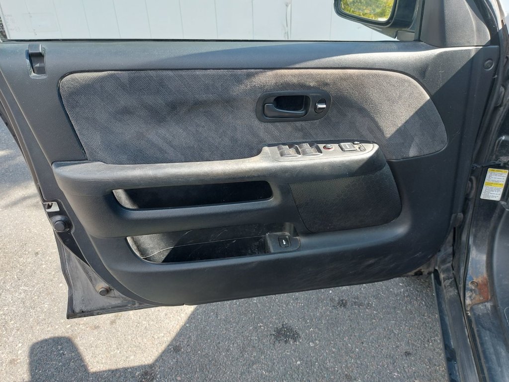 2004 Honda CR-V in Antigonish, Nova Scotia - 37 - w1024h768px