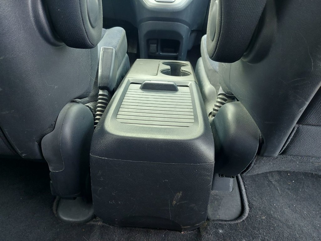 2010 Honda CR-V in Antigonish, Nova Scotia - 59 - w1024h768px
