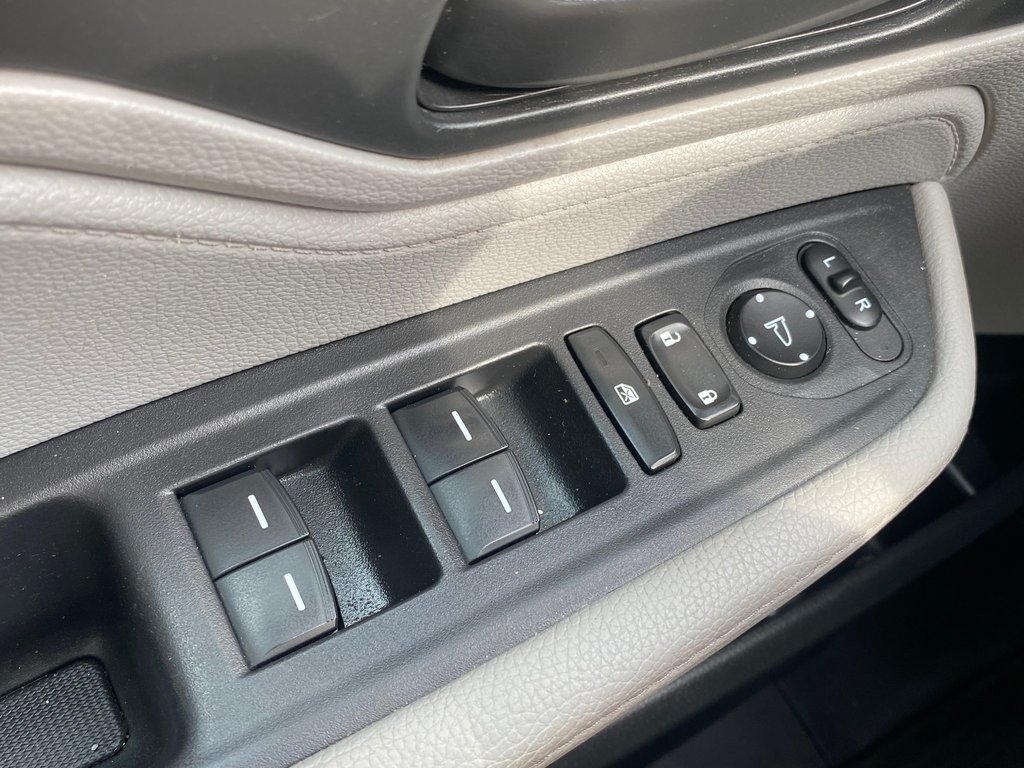 2019 Honda Odyssey EX-L RES | 8-Passenger | Leather | SunRoof | Cam in Saint John, New Brunswick - 15 - w1024h768px