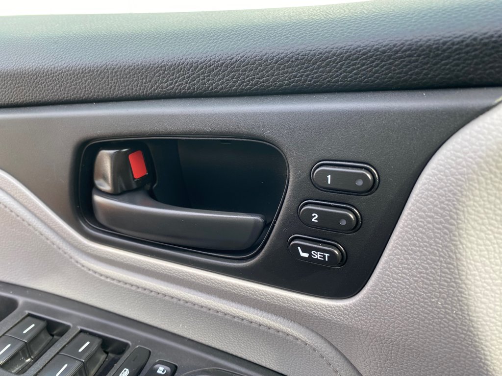 2019 Honda Odyssey EX-L RES | 8-Passenger | Leather | SunRoof | Cam in Saint John, New Brunswick - 14 - w1024h768px