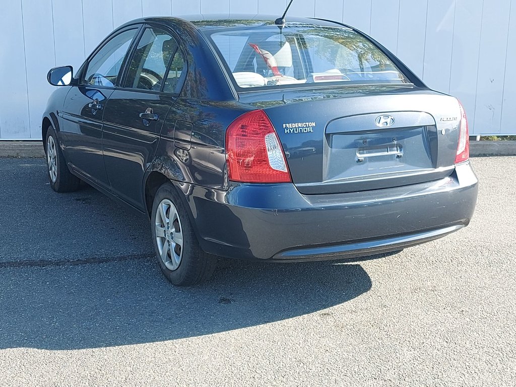 2010 Hyundai Accent in Antigonish, Nova Scotia - 5 - w1024h768px