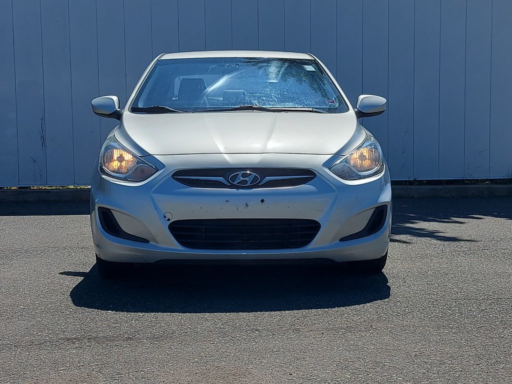 2013 Hyundai Accent in Antigonish, Nova Scotia - 9 - w1024h768px
