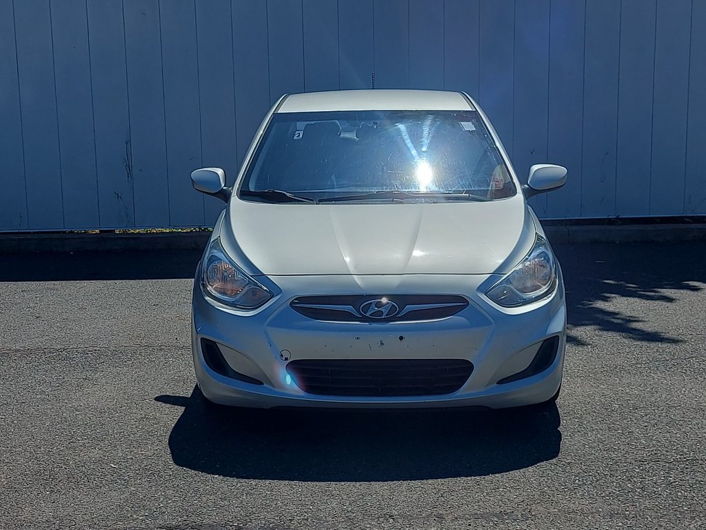 2013 Hyundai Accent in Antigonish, Nova Scotia - 8 - w1024h768px