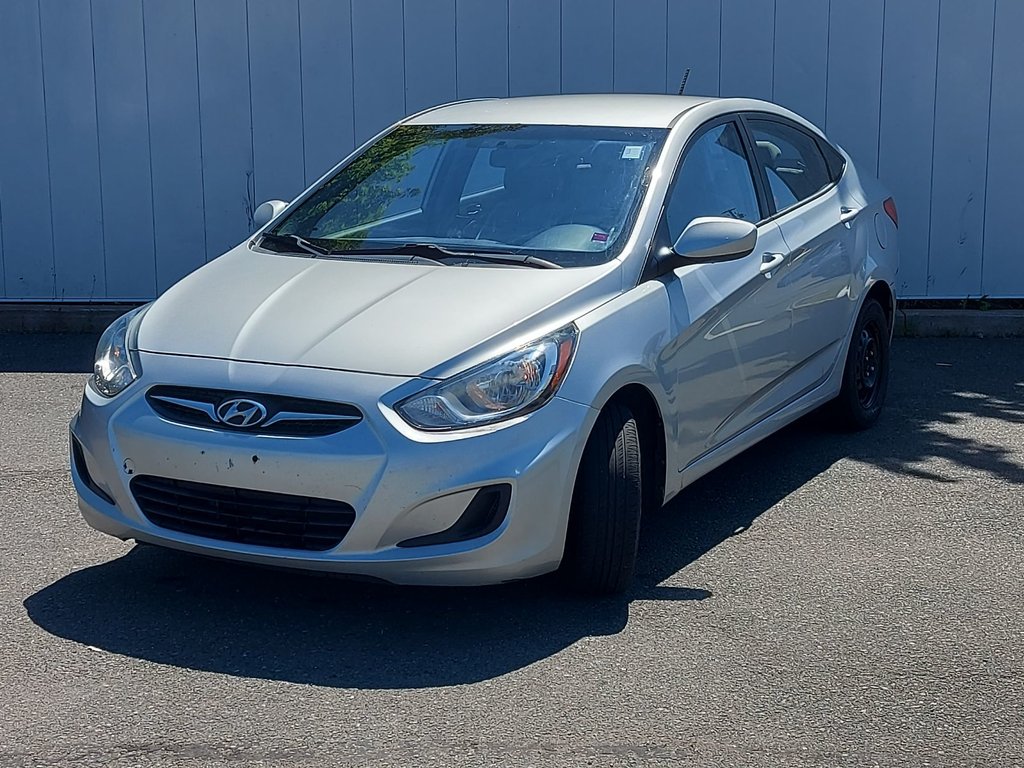 2013 Hyundai Accent in Antigonish, Nova Scotia - 7 - w1024h768px