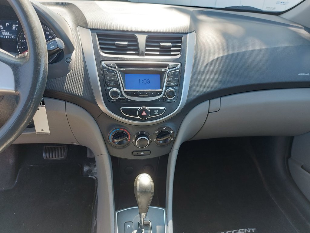 2013 Hyundai Accent in Antigonish, Nova Scotia - 22 - w1024h768px