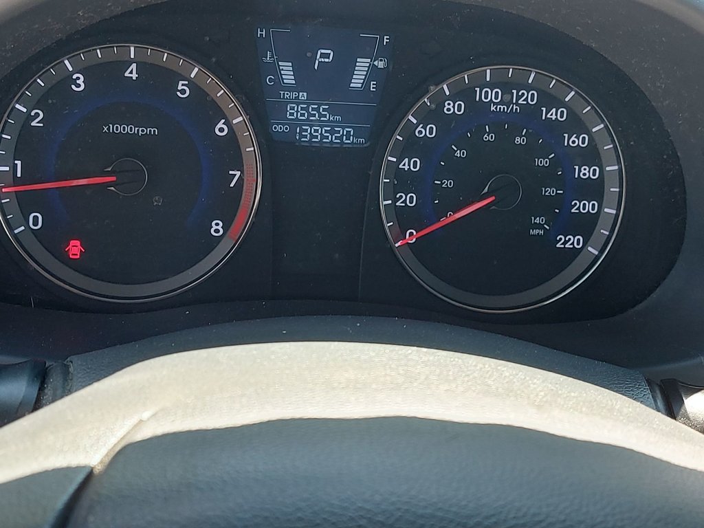 2013 Hyundai Accent in Antigonish, Nova Scotia - 11 - w1024h768px