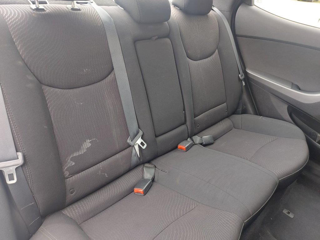2016 Hyundai Elantra in Antigonish, Nova Scotia - 45 - w1024h768px