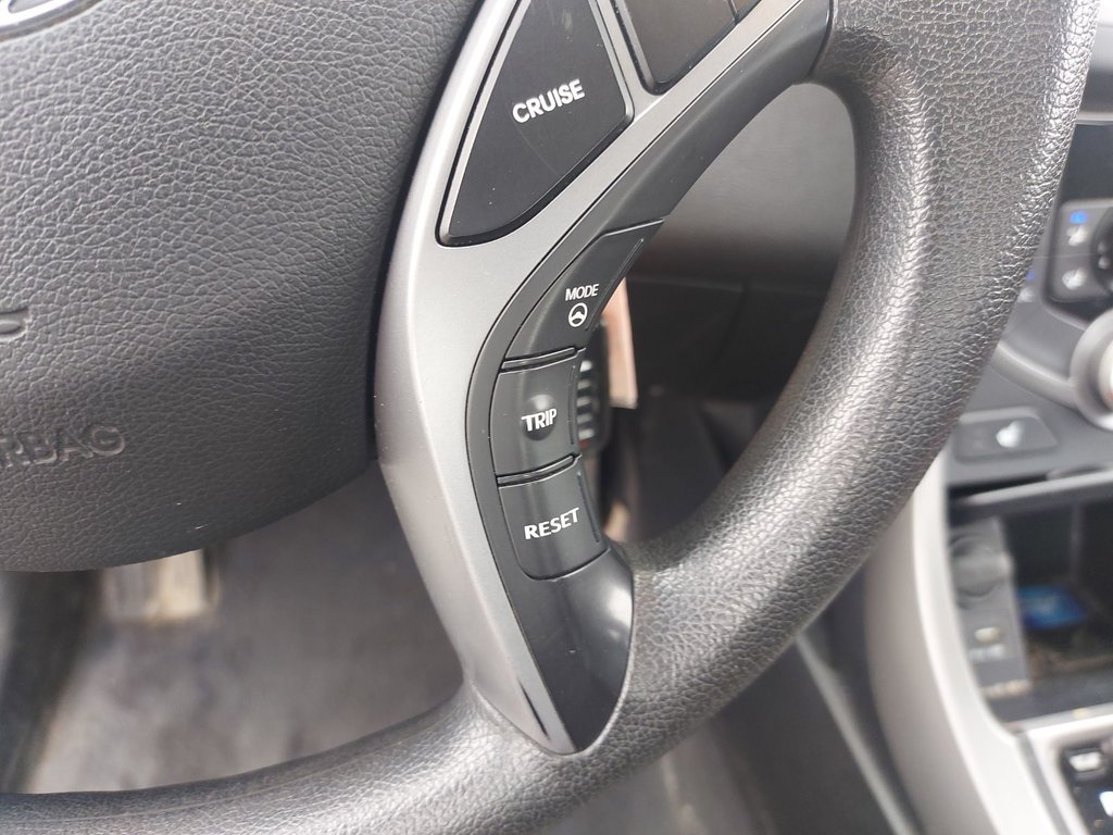 2016 Hyundai Elantra in Antigonish, Nova Scotia - 16 - w1024h768px
