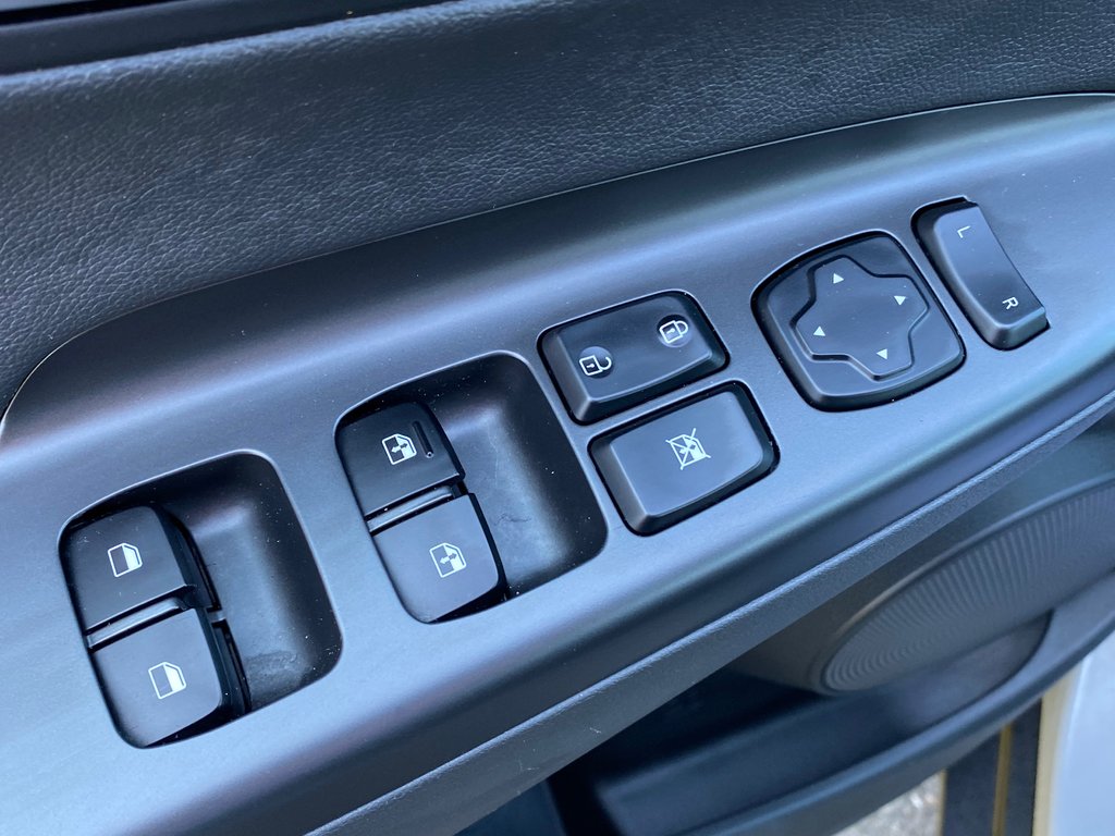 2023 Hyundai Kona in Antigonish, Nova Scotia - 13 - w1024h768px