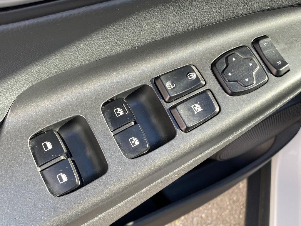 2023 Hyundai Kona in Antigonish, Nova Scotia - 13 - w1024h768px