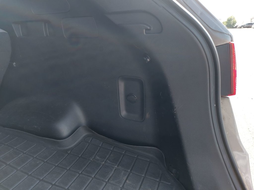 2015 Hyundai Santa Fe Sport in Antigonish, Nova Scotia - 72 - w1024h768px