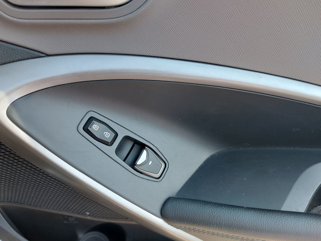 2015 Hyundai Santa Fe Sport in Antigonish, Nova Scotia - 53 - w1024h768px