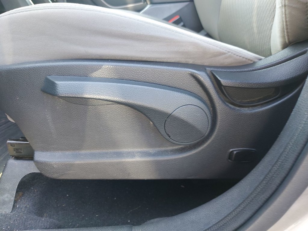 2015 Hyundai Santa Fe Sport in Antigonish, Nova Scotia - 36 - w1024h768px