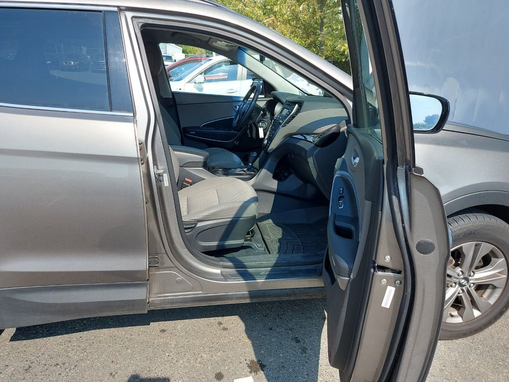2015 Hyundai Santa Fe Sport in Antigonish, Nova Scotia - 51 - w1024h768px