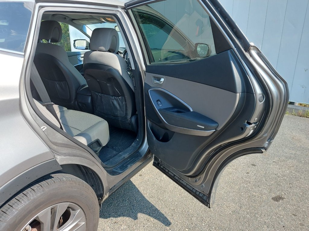 2015 Hyundai Santa Fe Sport in Antigonish, Nova Scotia - 43 - w1024h768px